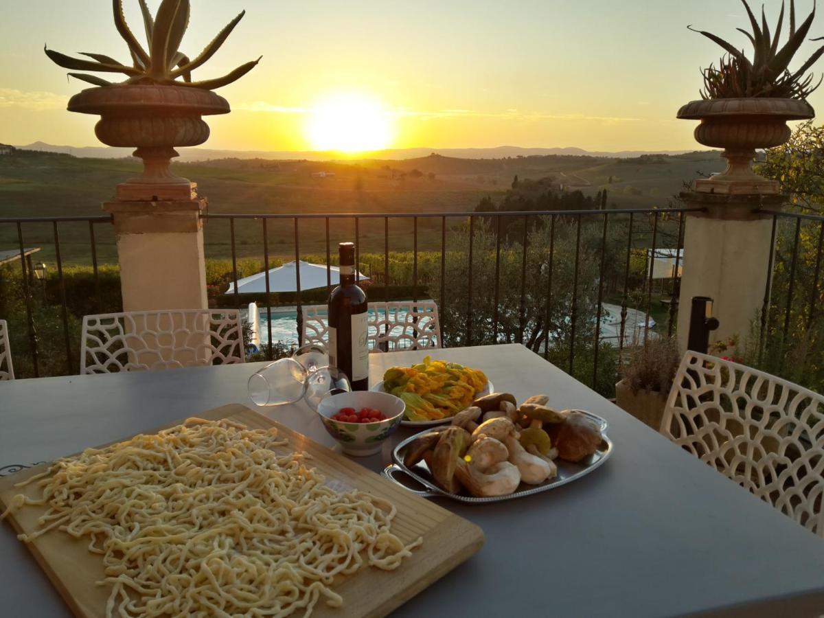 Villa La Valiana - Full Estate In Montepulciano - Heated Pool Valiano ภายนอก รูปภาพ