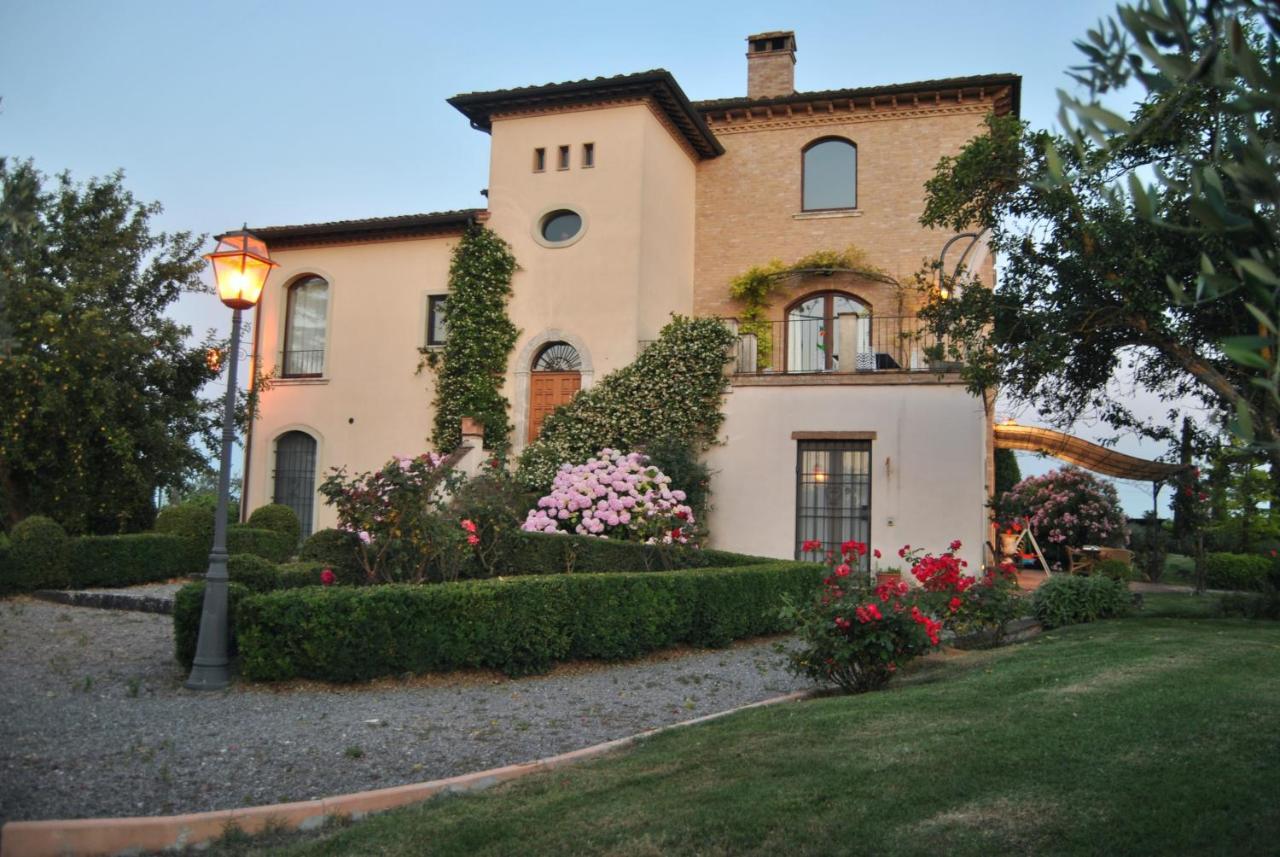 Villa La Valiana - Full Estate In Montepulciano - Heated Pool Valiano ภายนอก รูปภาพ