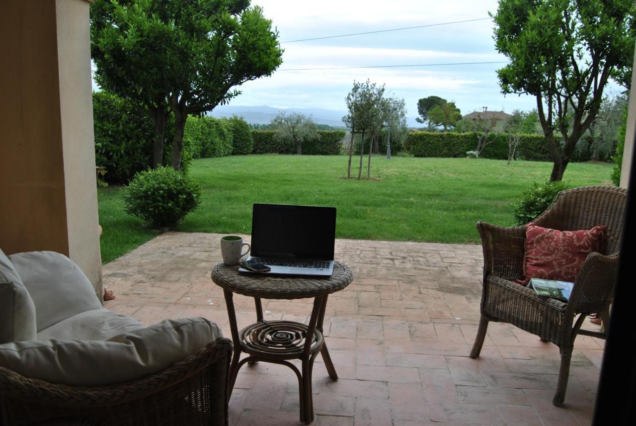 Villa La Valiana - Full Estate In Montepulciano - Heated Pool Valiano ภายนอก รูปภาพ