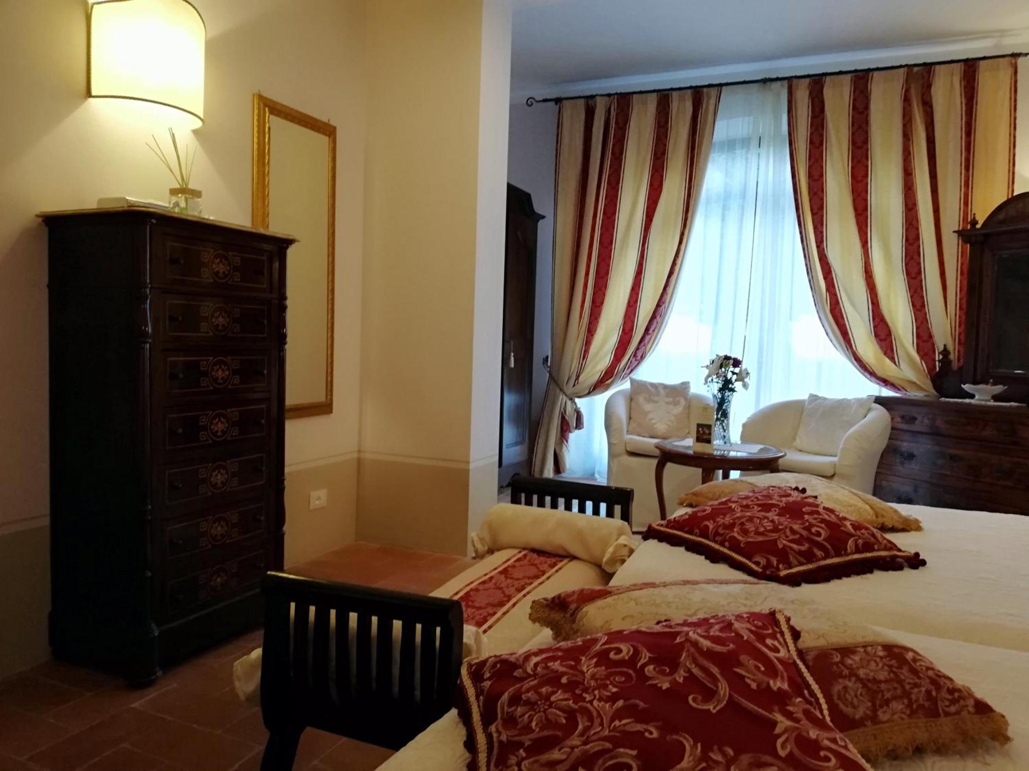 Villa La Valiana - Full Estate In Montepulciano - Heated Pool Valiano ห้อง รูปภาพ