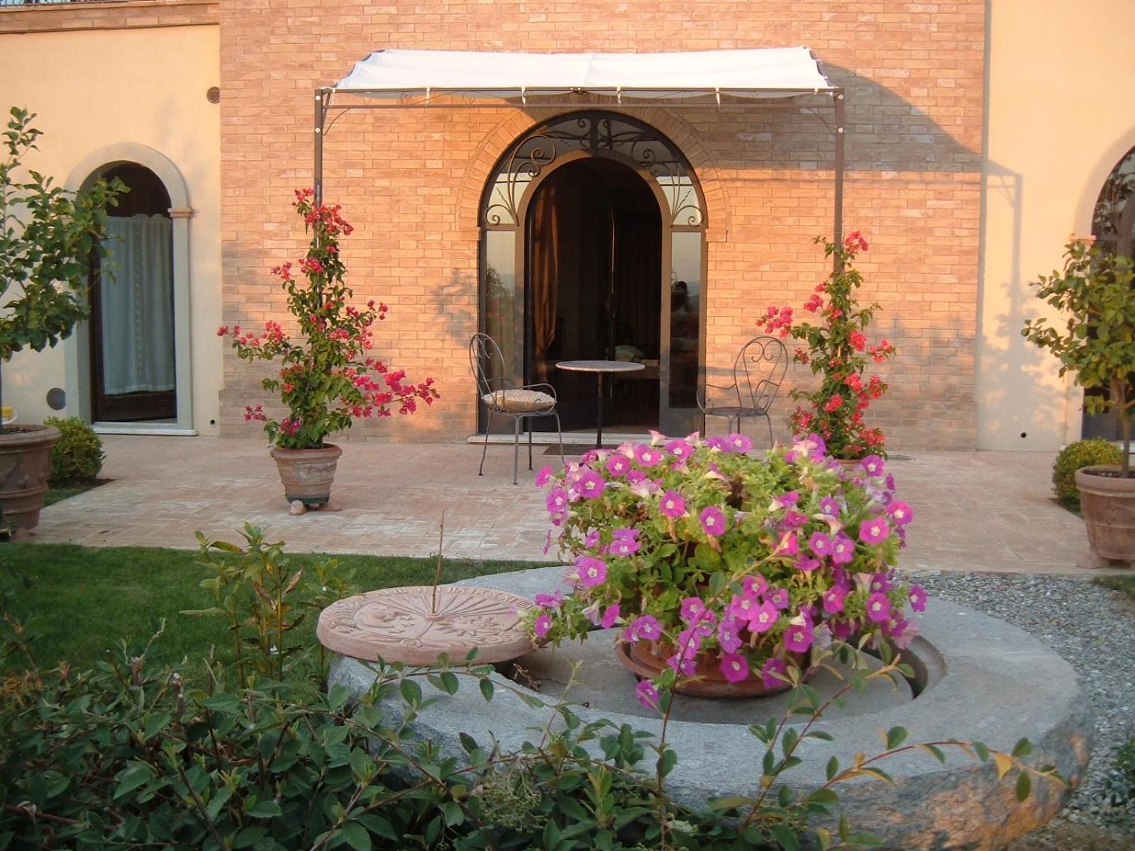 Villa La Valiana - Full Estate In Montepulciano - Heated Pool Valiano ห้อง รูปภาพ